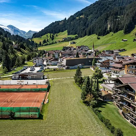 호텔 Brugger's Geniesserhotel Lanersbacherhof