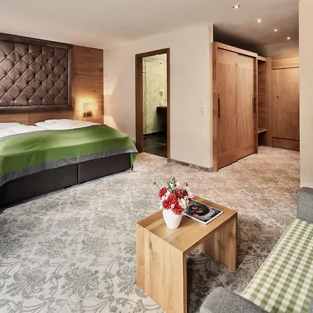 Brugger's Geniesserhotel Lanersbacherhof Hotel Tux