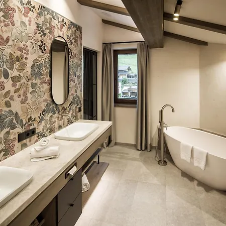 Brugger's Geniesserhotel Lanersbacherhof 4* Tux