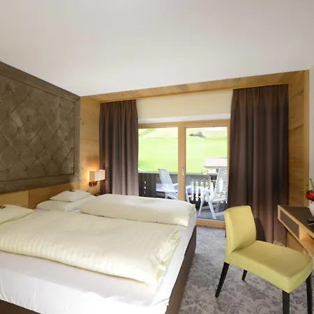 Brugger's Geniesserhotel Lanersbacherhof 4*