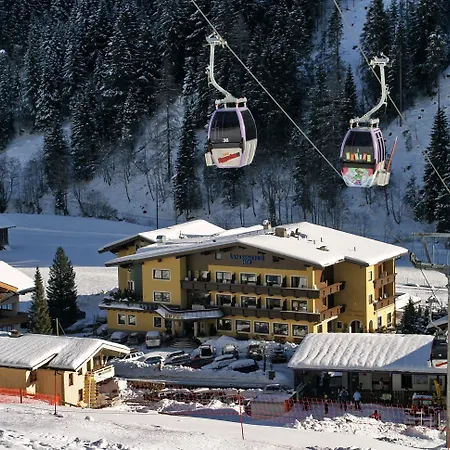 Brugger's Geniesserhotel Lanersbacherhof 4*