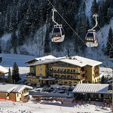 Brugger's Geniesserhotel Lanersbacherhof 4* Tux