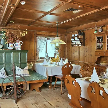 Brugger's Geniesserhotel Lanersbacherhof Hotel 4*