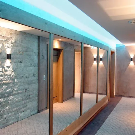 Hotel Brugger's Geniesserhotel Lanersbacherhof 4*