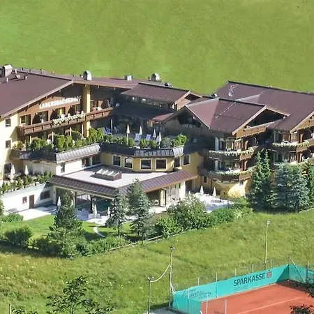 Brugger's Geniesserhotel Lanersbacherhof Hotel