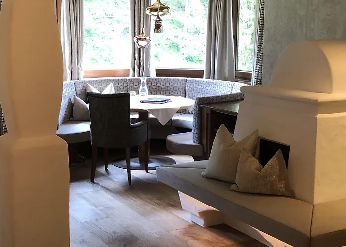 Brugger's Geniesserhotel Lanersbacherhof 호텔 4*