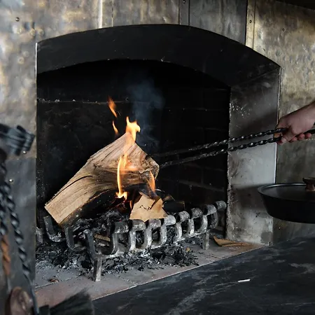 Brugger's Geniesserhotel Lanersbacherhof מלון טוקס